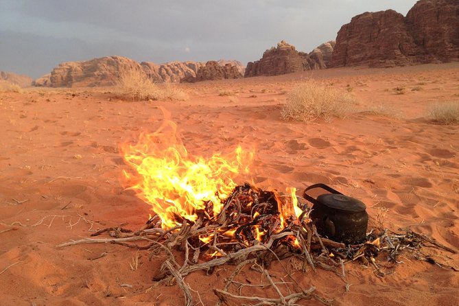 02 Days Petra , Wadi Rum and Dead Sea from Amman - Day 1 in Petra: the Siq, Khazneh, and monuments you can time well