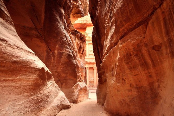 2 Day 1 Night Wadi Rum (Overnight) & Petra Shore Excursion - Custom order options: how to choose Petra first or Wadi Rum first