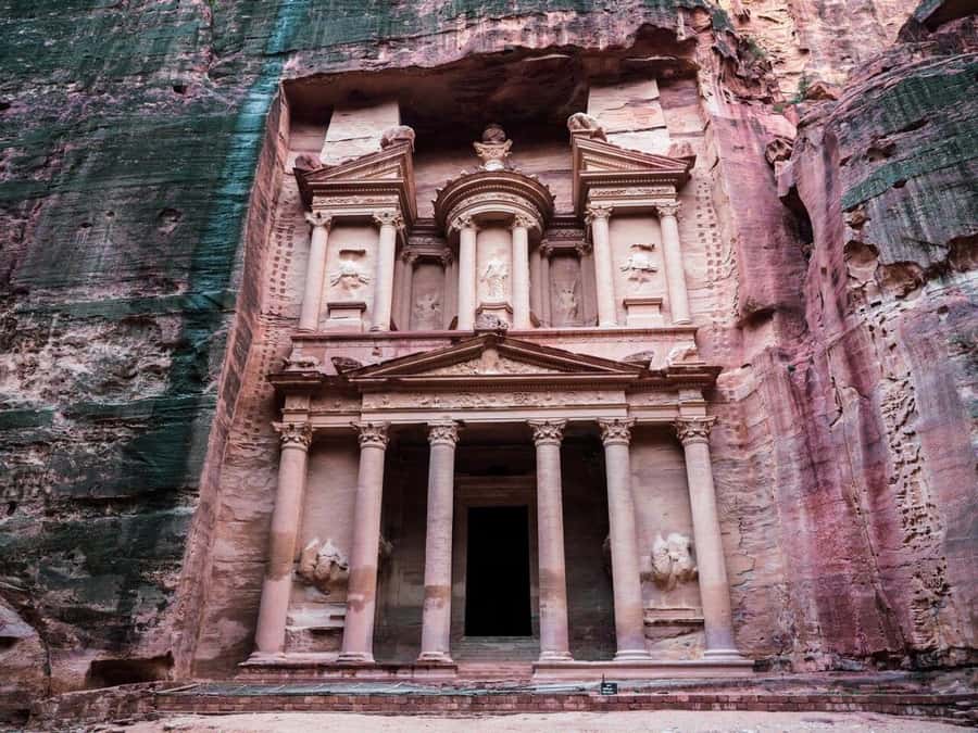 2-Day Tour from Amman to Petra, Wadi Rum, and Dead Sea - Dead Sea on Day 2: weightlessness, salt, and a simple lunch plan