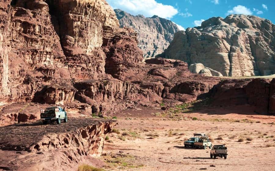 2-Day Tour from Amman to Petra, Wadi Rum, and Dead Sea - Who should book this tour, and who might want something else