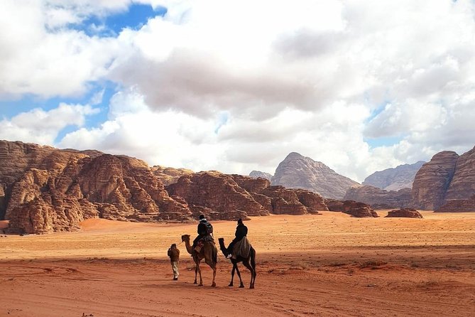 2 Hour Jeep Tour - Wadi Rum Desert & Canyon - Timing, meeting point, and what to do with your day plan