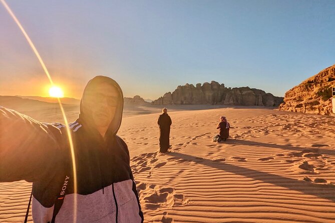 2 Private Tour Days From Amman, Petra, Wadi Rum, Dead Sea, Amman - Dead Sea relaxation at a 5-star hotel, plus mud and entry fees