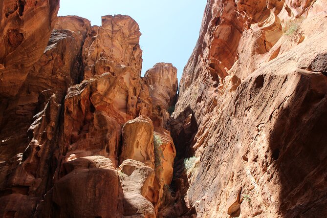 3-Day Tour to Petra, Wadi Rum, Karak, Mujib, Aqaba, and Dead Sea - Wadi Rum Overnight: 2-Hour Jeep Tour and Bedouin Camp Basics