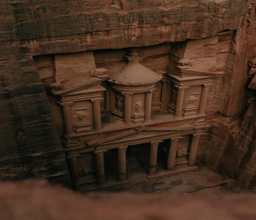 3-days private tour of Petra, Wadi Rum & Dead Sea from Amman - Entering Petra’s Siq and Treasury: Your Main Day in the Rock (Day 2)