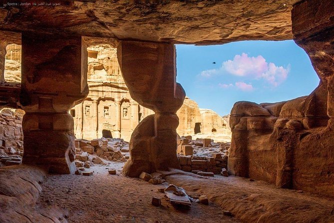 3Days Tour Petra & Wadi Rum from Amman, Dead Sea OR Amman Airport - Day 2 in Wadi Rum: 4x4 Safari Details You Should Know