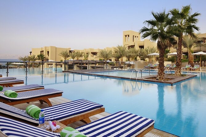 4 Days 3 Nights Package (Petra, Wadi Rum & Deadsea) - Day 3: Wadi Rum 4x4 jeep tour, sunset, Zarb dinner, bubble tent night