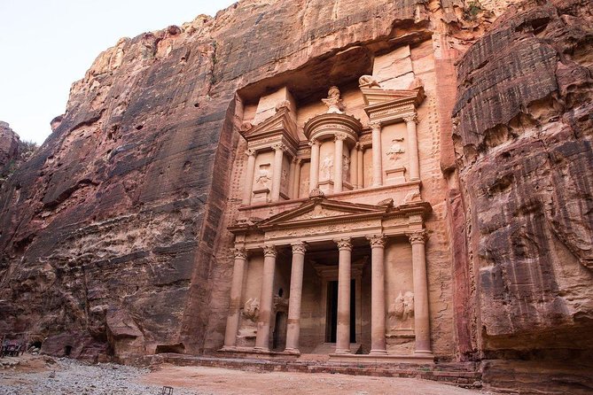 4 days Petra & Wadi Rum Tour from Aqaba Airport - Petra on Day 3: Siq to the Treasury, then freedom