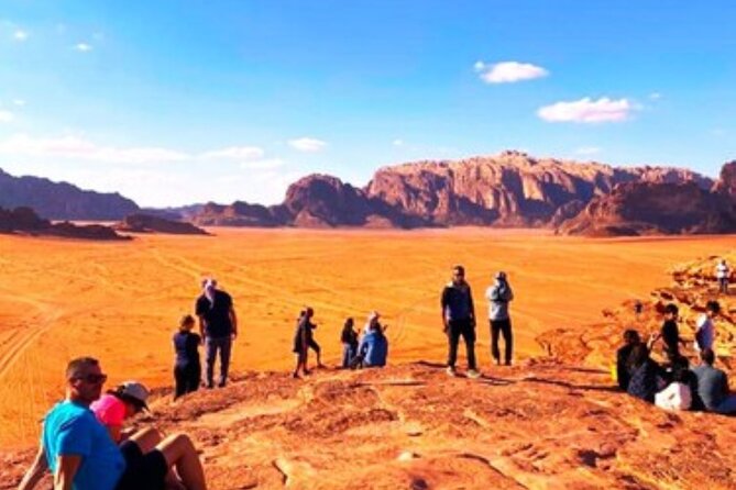 4 Hour Jeep Tour Wadi Rum Desert Highlights (morning or sunset) - Umm Fruth rock bridge: the 15-meter photo climb (and how the tour helps)