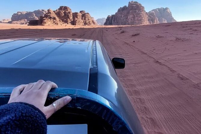 4x4 Full-Day Desert Tour - Um Fruth rock bridge and Um Sabatah: finishing with a wow factor