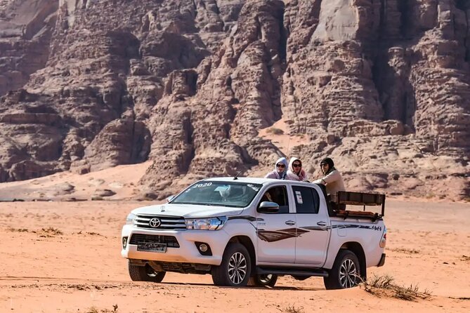 4x4 Full-Day Desert Tour - Safety, pacing, and the value of a local guide