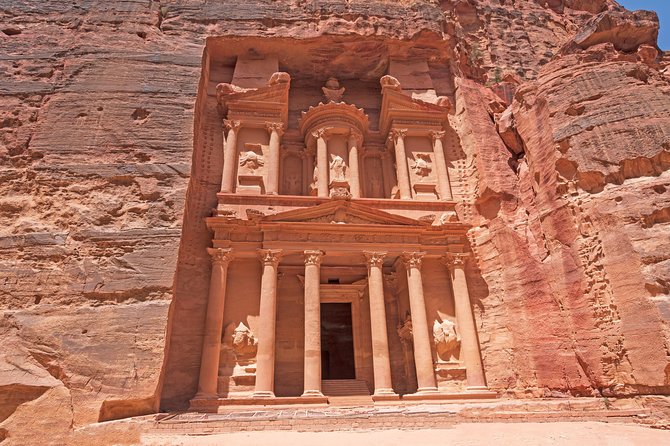 8-Night Best of Jordan Tour: Jerash, Petra with Wadi Rum and Dead Sea Overnight - Amman city morning and evening, plus the contrast with the new downtown