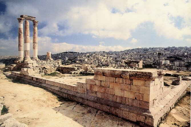 Amman city tour & Desert castles sightseeing - Qsar Al-Azraq: the fortress link to Lawrence of Arabia
