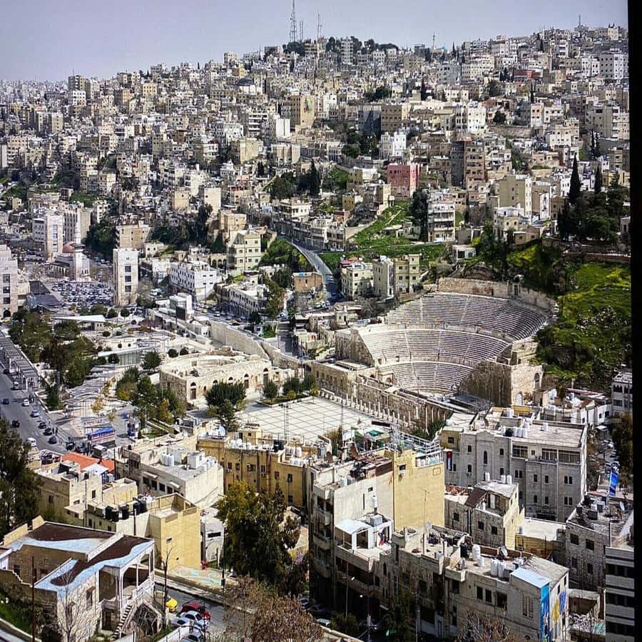 Amman City Tour From Amman - Al Balad Downtown Amman and Al-Husseini Mosque: old city energy, real shopping