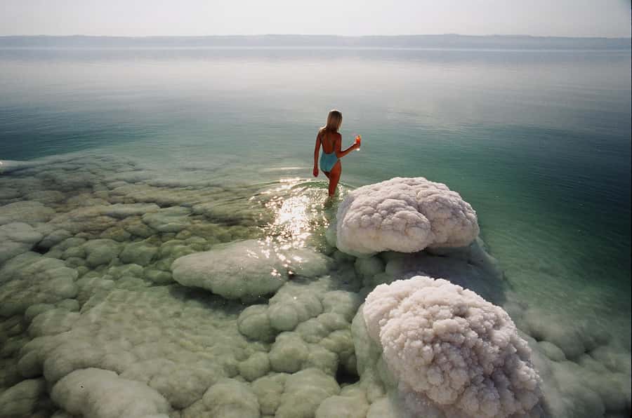 Amman: Dead Sea Day Tour with Optional Entry Fees and Lunch - The Amman to Dead Sea drive, plus the 420-meter descent moment