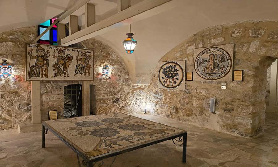 Amman: Madaba City, Mount Nebo & Dead Sea Private Day Tour - Archaeological Park and Saint John the Baptist: bell-tower views and underground memorial