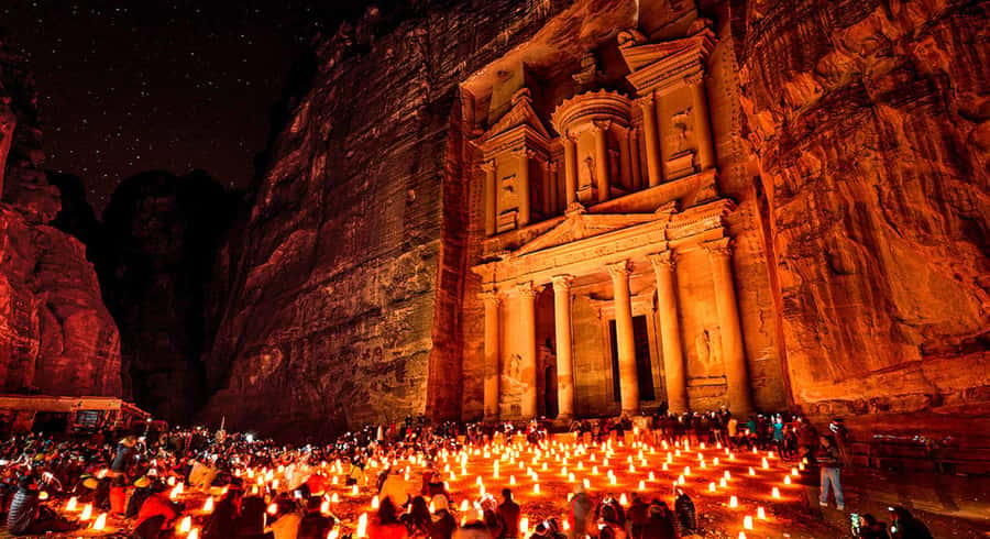 Amman: Petra by Night Tour with Optional Day Visit - Candlelit Petra at 8:30 PM, and why the timing matters