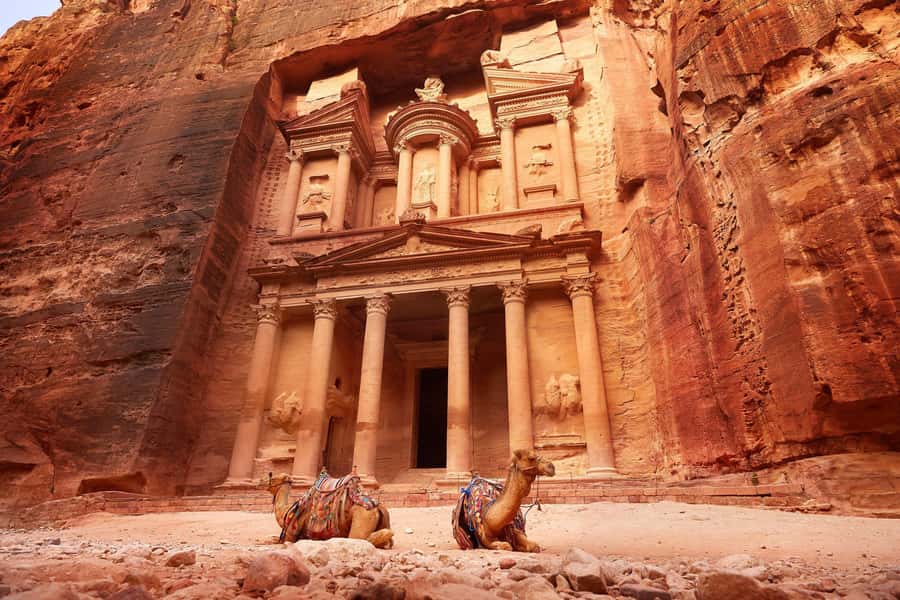 Amman: Petra, Wadi Rum, Pink Lake and Dead Sea 2-Days Trip - Jerash fits in, and it’s a great palate cleanser