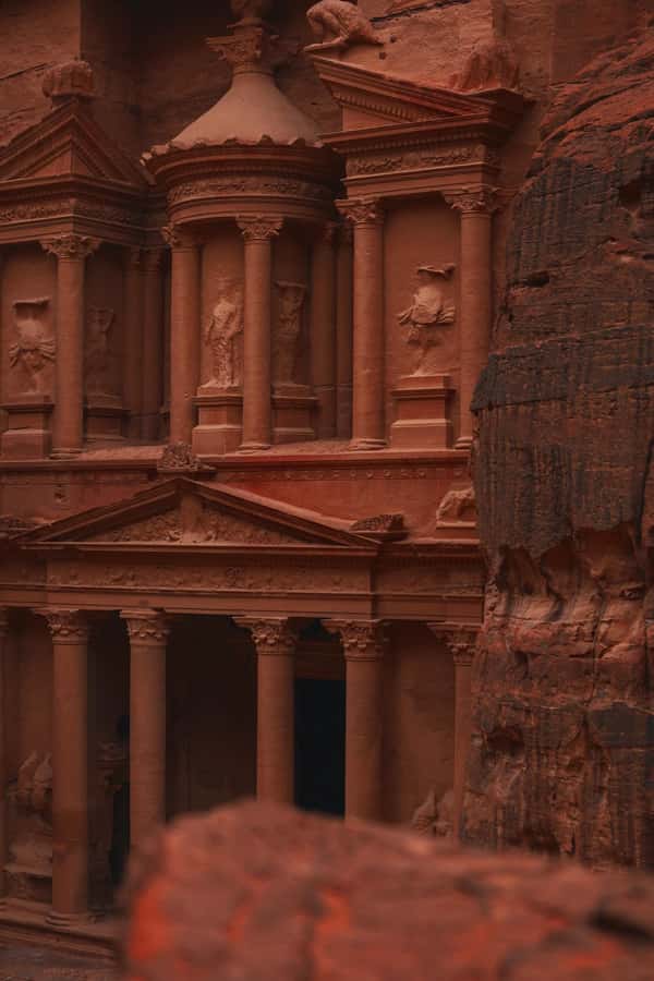Amman: Petra, Wadi Rum, Pink Lake and Dead Sea 2-Days Trip - The Dead Sea float and mud bath, how to do it safely