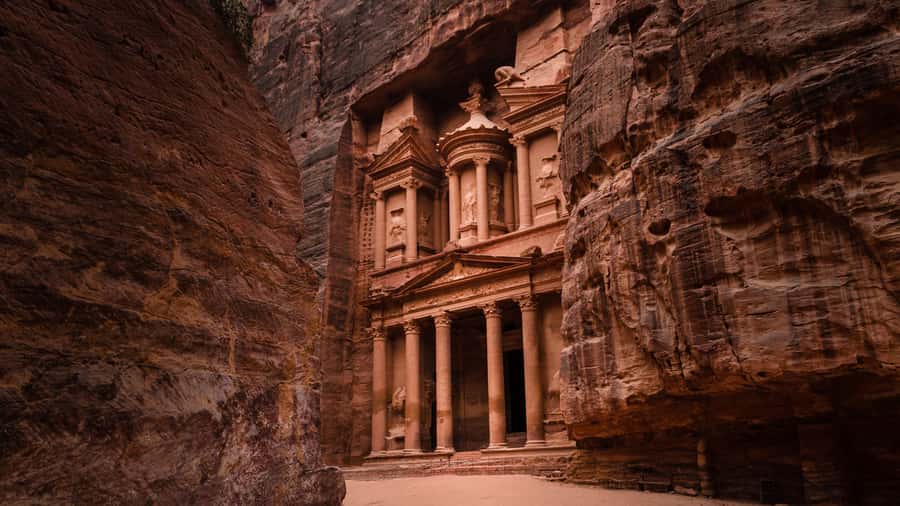 Amman: Private 2-Day Tour to Petra, Wadi Rum & Dead Sea - Bedouin camp night: what you should expect at the end of day