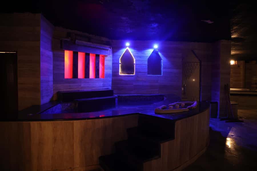 Amman: Turkish & Moroccan Hammam, Massage service, Body care - The included spa circuit: heat, water, and hot-stone comfort