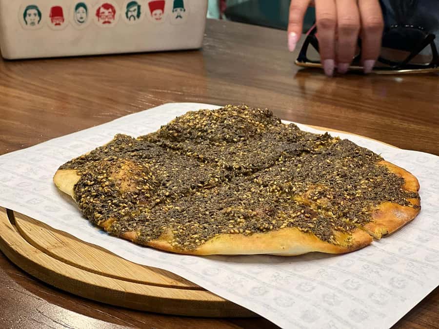 Amman: Women-Led Food Tour Through Amman’s Culinary Scene - Meet-up on the 1st circle, then straight to Rainbow Street