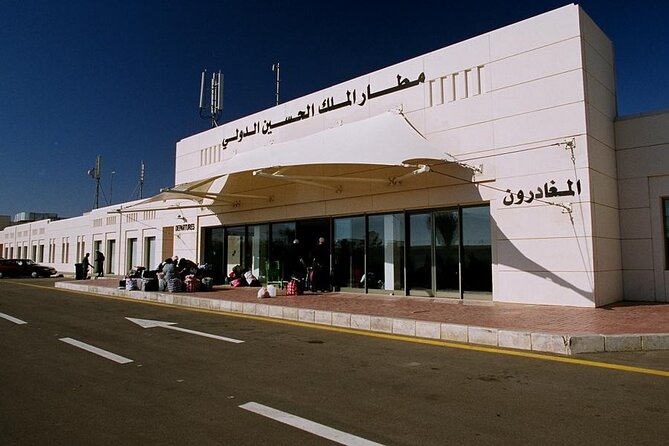 Aqaba Airport Transfer to Petra - The ride quality: Wi-Fi, soft drinks, and English-speaking drivers