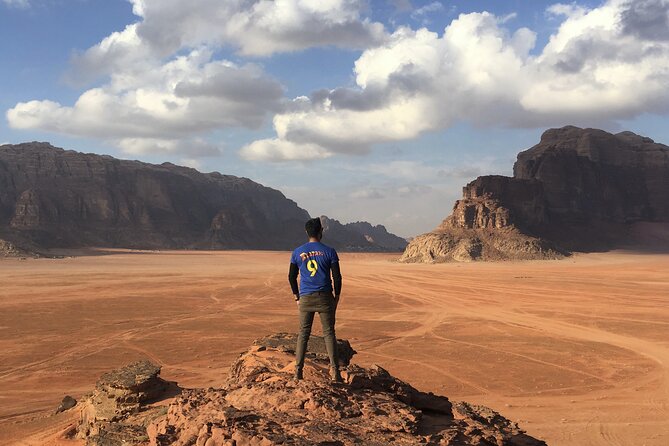 Best of Wadi Rum | Full day jeep tour + overnight in bedouin camp | Pack all-in - Sunset in the Desert: Why the Timing Is a Big Deal