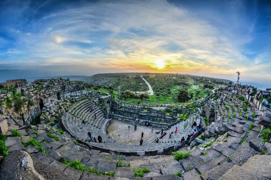 Day Tour Jerash - Ajloun and Um Qais From Amman - Ajloun Castle option: medieval fortress energy without the crowds of a big city