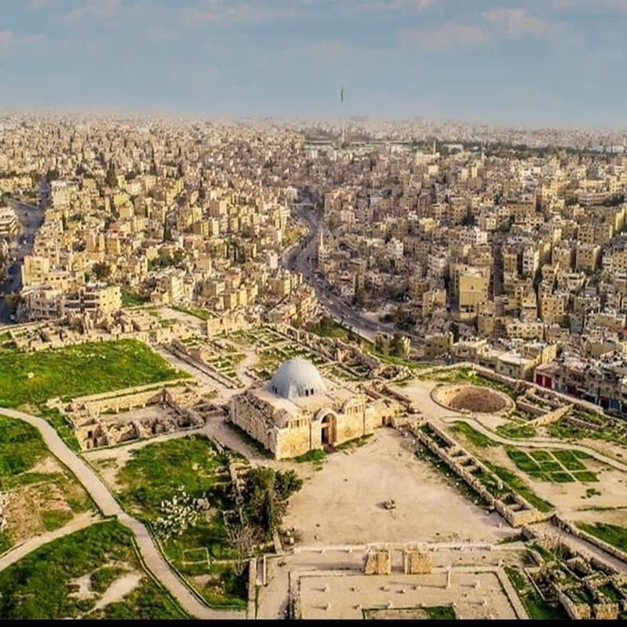 Day Tour Jerash and Amman City Tour From Amman - Amman Citadel: panoramic views and layered ruins in one stop