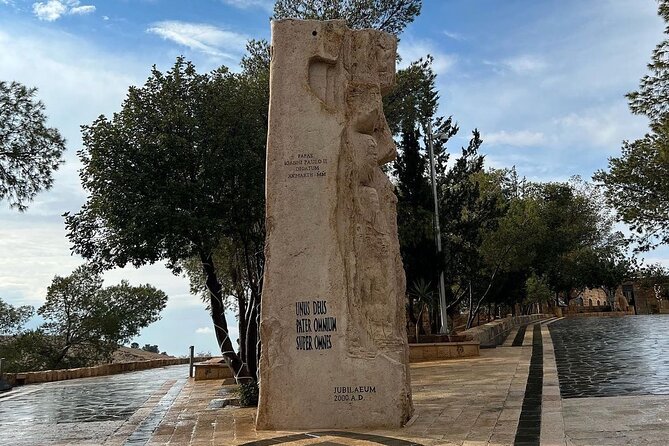 Day Tour Madaba, Mount Nebo and Dead Sea From Amman - Chauffeurs, timing, and the small service details that make a difference