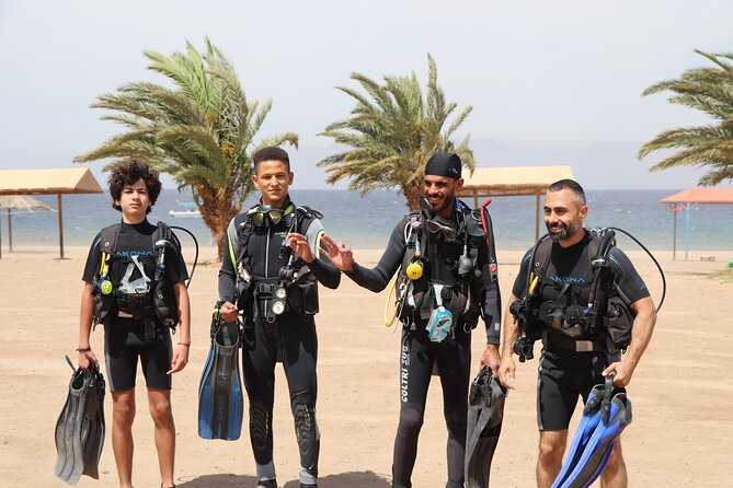 Discover the Depths: Aqaba's Ultimate private Dive Experience - Private feel with a maximum of 2 people