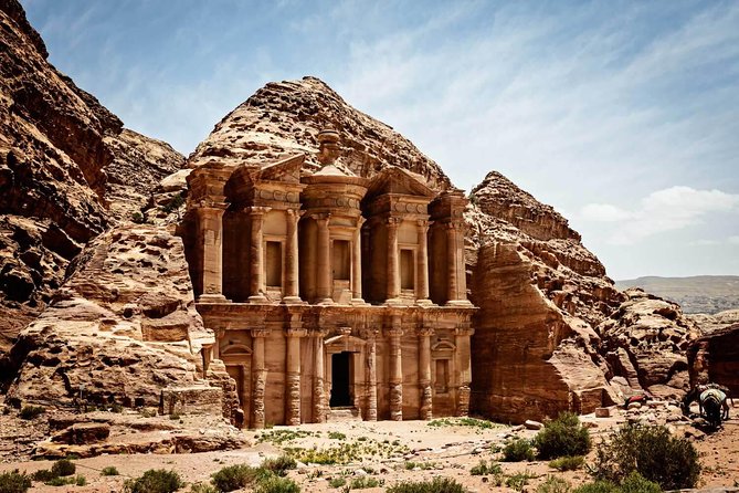 Experience Petra & Wadi Rum in One Day From Amman - Wadi Rum Protected Area: Why the Jeep Time Matters