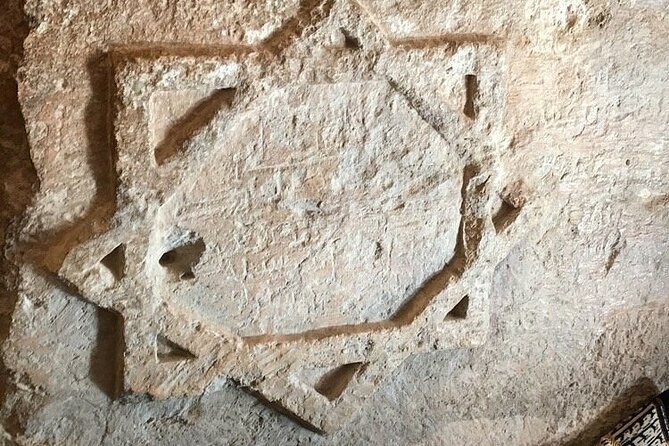 Exploring Shrines, Mosques, and Holy Landmarks Private Tour - Cave of the Seven Sleepers: the story inside the rock