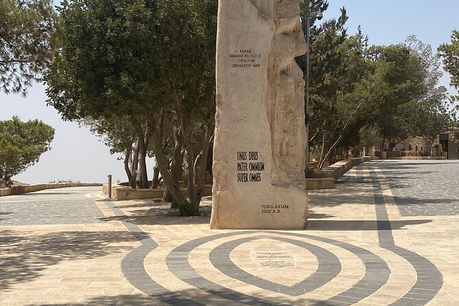 From Amman: Group Day Tour Madaba Mount Nebo & Dead Sea to Amman - Price and value: what $220 covers, and what you pay separately