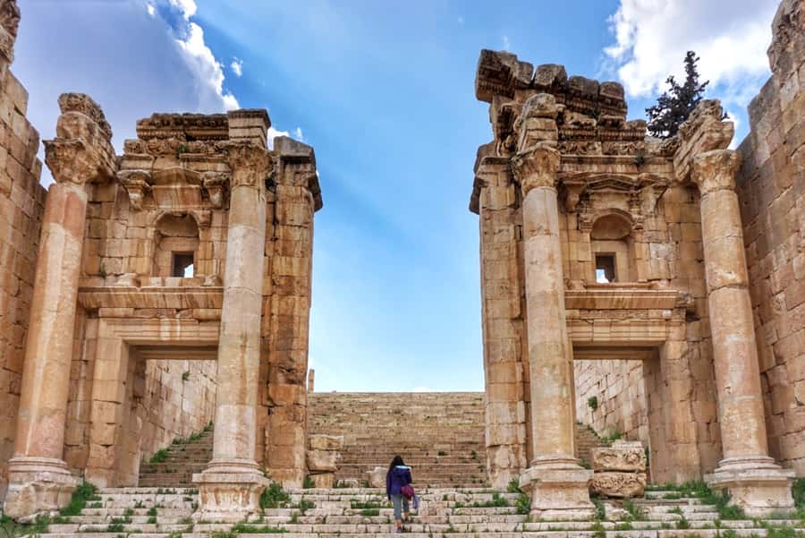 From Amman: Jerash, Umm Qais, and Jesus' Cave Private Trip - Jerash’s Roman grandeur, and why it hits so hard