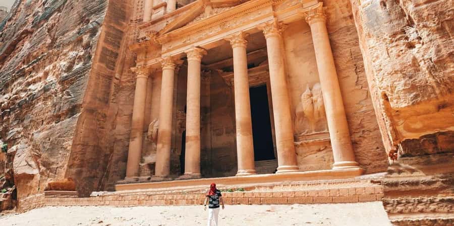 From Amman: Petra and Dead Sea Day Trip - The Dead Sea Arrives: Floating, Sun Time, and What to Expect