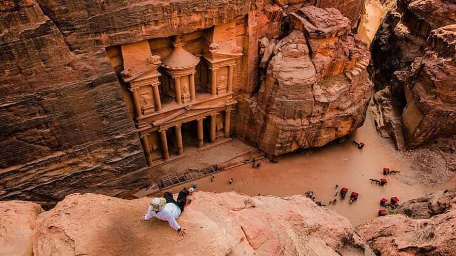 From Amman: Petra & Wadi Rum Private or group Day Tour - Petra In Three Hours: How To See The Essentials Without Burning Out