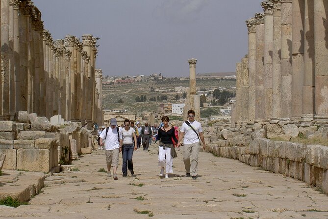 From Amman :Private full day tour to Jerash ,Ajoune and Um Qais - Lunch and Timing: How to Keep the Day Enjoyable