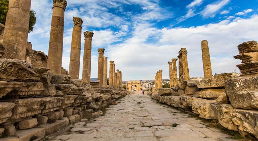 From Amman: Private Half-Day Tour to Jerash - The rhythm of the tour: 6 hours, a paced walk, and the right highlights