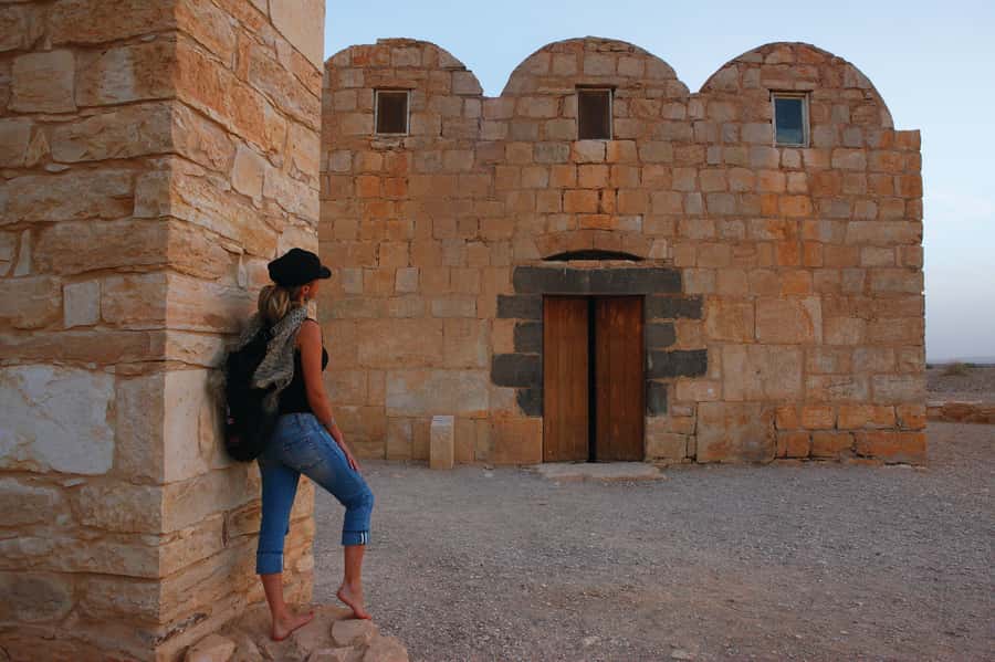 From Amman: Umayyad Desert Castles Tour with Transfer - Transport, timing, and packing smart for a hot half-day