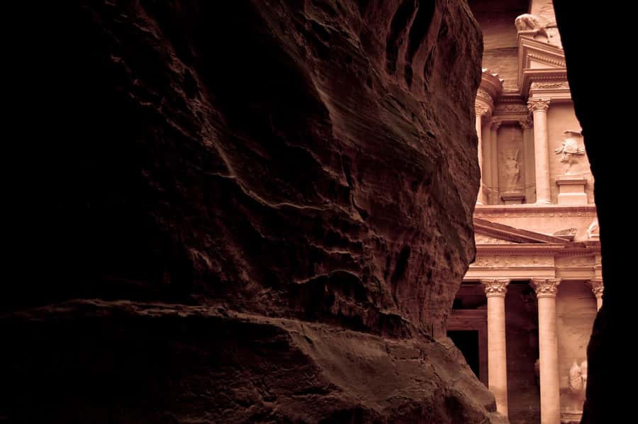 From Aqaba: Petra 1 Day Tour - Lunch at a local restaurant: included, but timing can feel tight