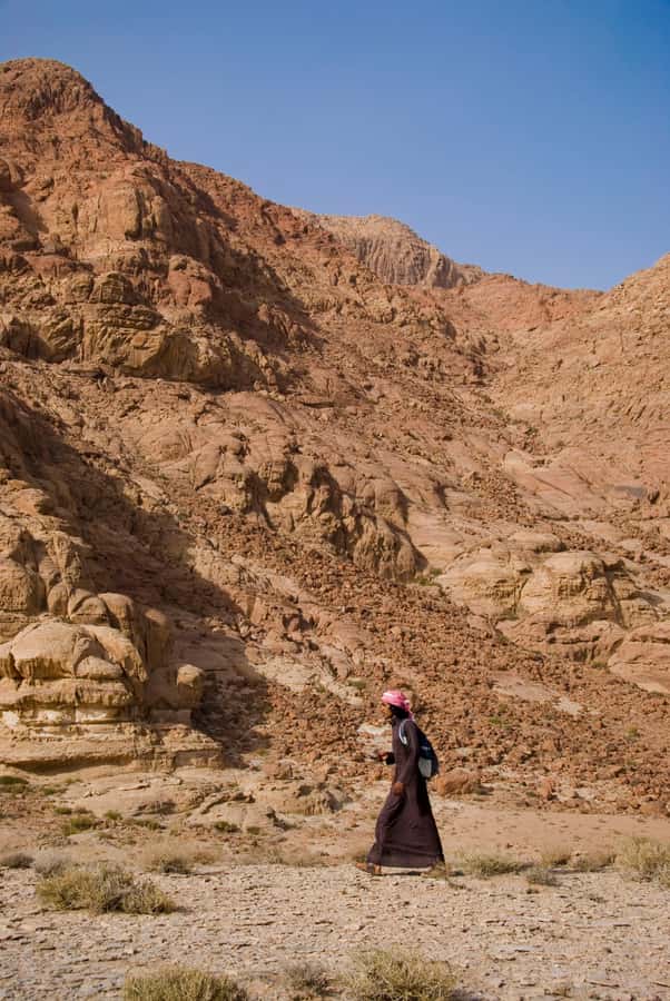From Aqaba: Wadi Rum Jeep Tour with Hotel Pickup & Drinks - The jeep safari that turns the desert into a story