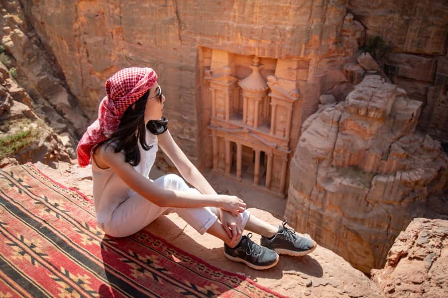 From Eilat: Petra Tour with Transfer and Lunch - The Road to Wadi Musa: Photo Stop and the Quick Shop Moment