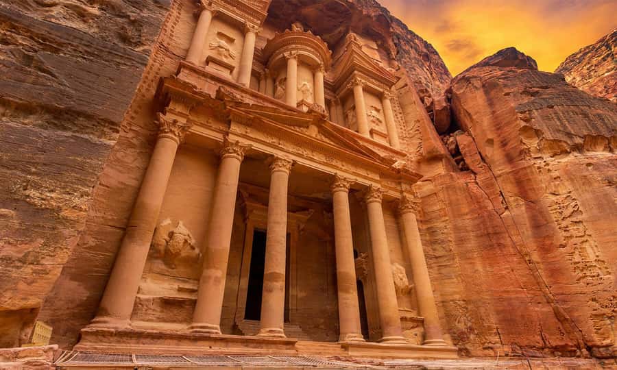 From Sharm El Sheikh: Day Tour to Petra by Ferry - Lunch in Petra: included, but don’t assume it fits every diet