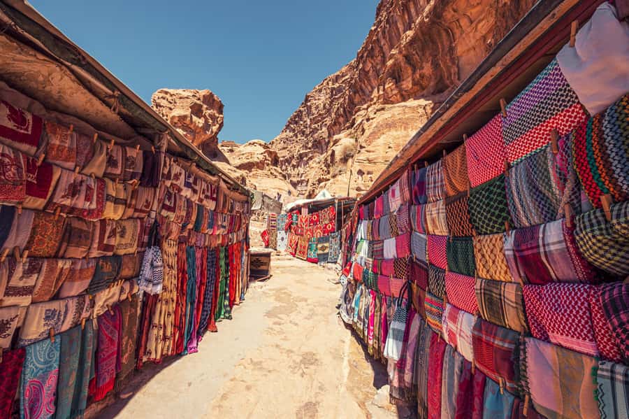 From Tel Aviv: Petra 1-Day Guided Tour with Transfers - The long coach ride: comfort, desert views, and rest breaks