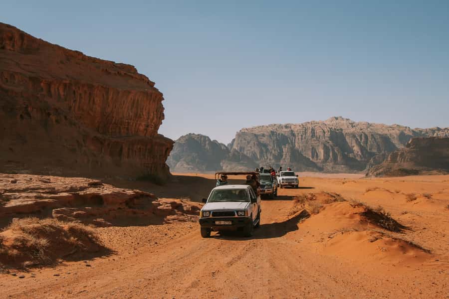 From Tel Aviv: Petra & Wadi Rum Glamping 2-Day Tour - Visa and fees: budget the cash and protect your passport details