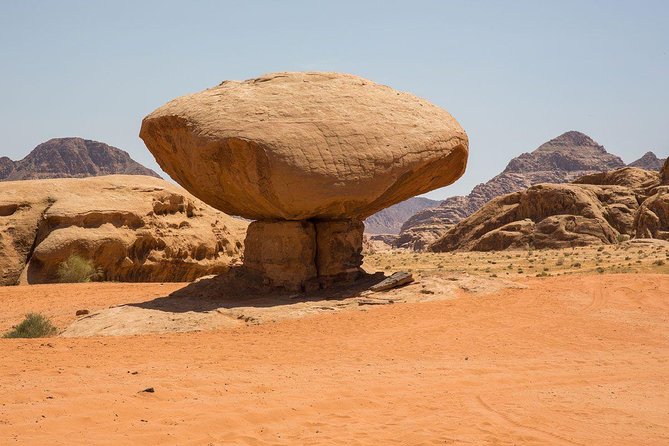 Full day jeep tour - Mushroom Rock and quick photo stops that still feel worth it