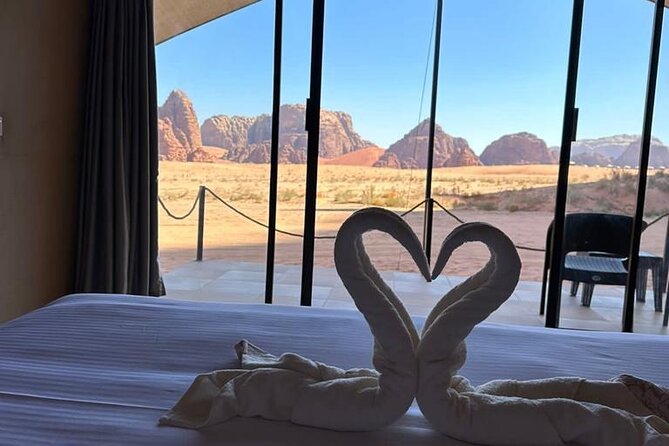 Full-Day Jeep Tour & Sleep in Luxury Tent with private Bathroom - Stop by stop: Lawrence’s Spring to Khazali Canyon