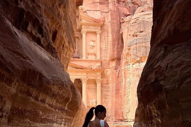 Full Day Petra and Wadi Rum Private Guided Tour - A long day that actually makes sense: Petra and Wadi Rum together