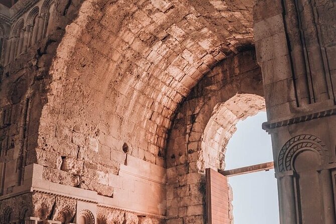 Full Day Tour in Jerash and Amman City from Amman - Jerash Ruins, Walking Through an Imperial City